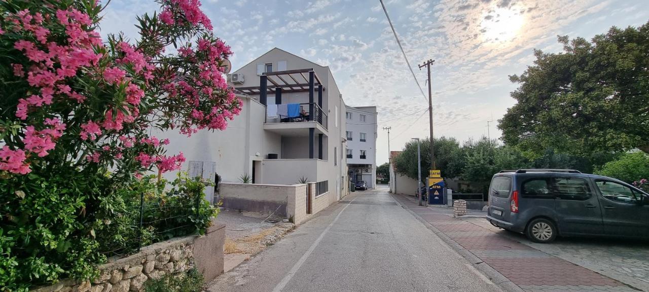 Tissa-Novalja Apartment Luaran gambar
